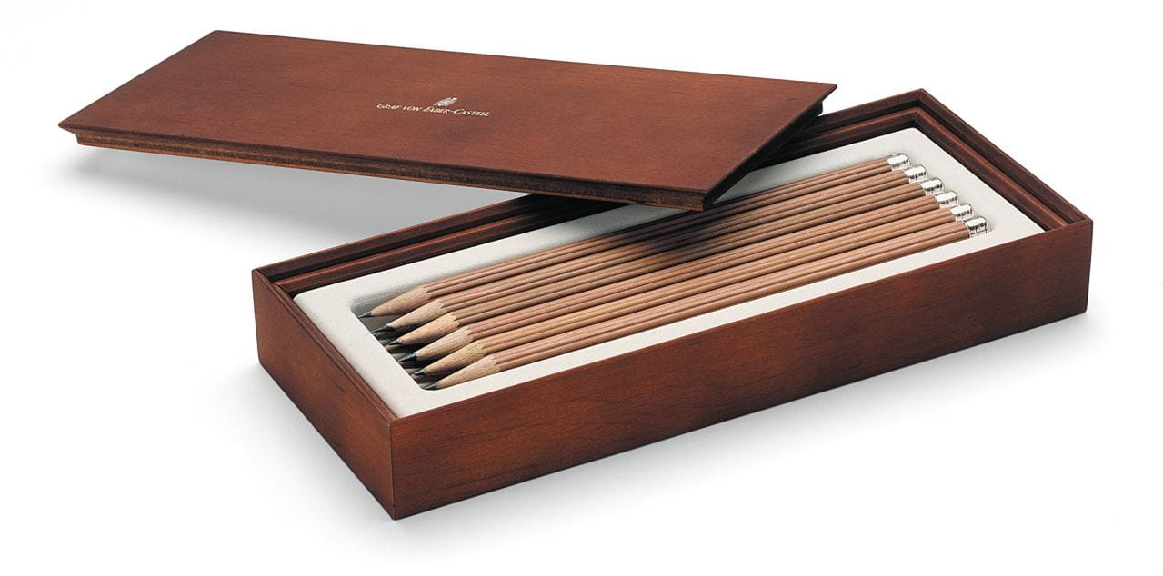 Graf-von-Faber-Castell - Caixa presente em madeira com 12 lápis